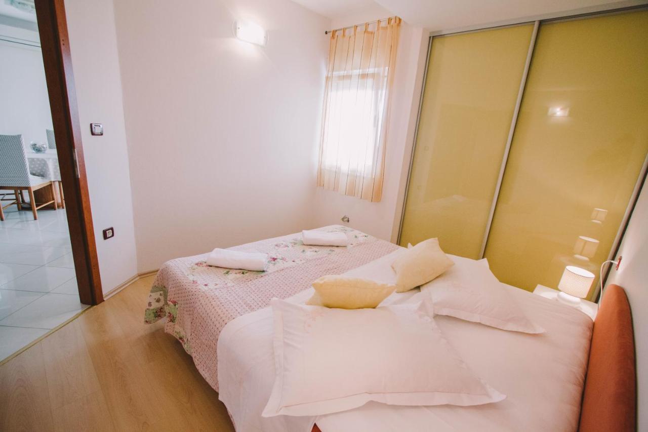 פודסטראנה Apartments Jasna מראה חיצוני תמונה