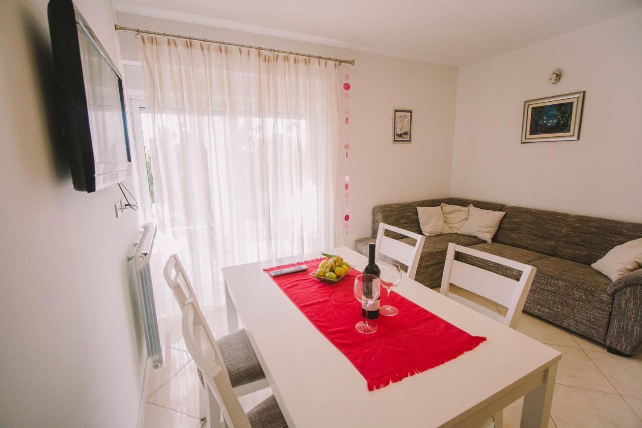 פודסטראנה Apartments Jasna מראה חיצוני תמונה