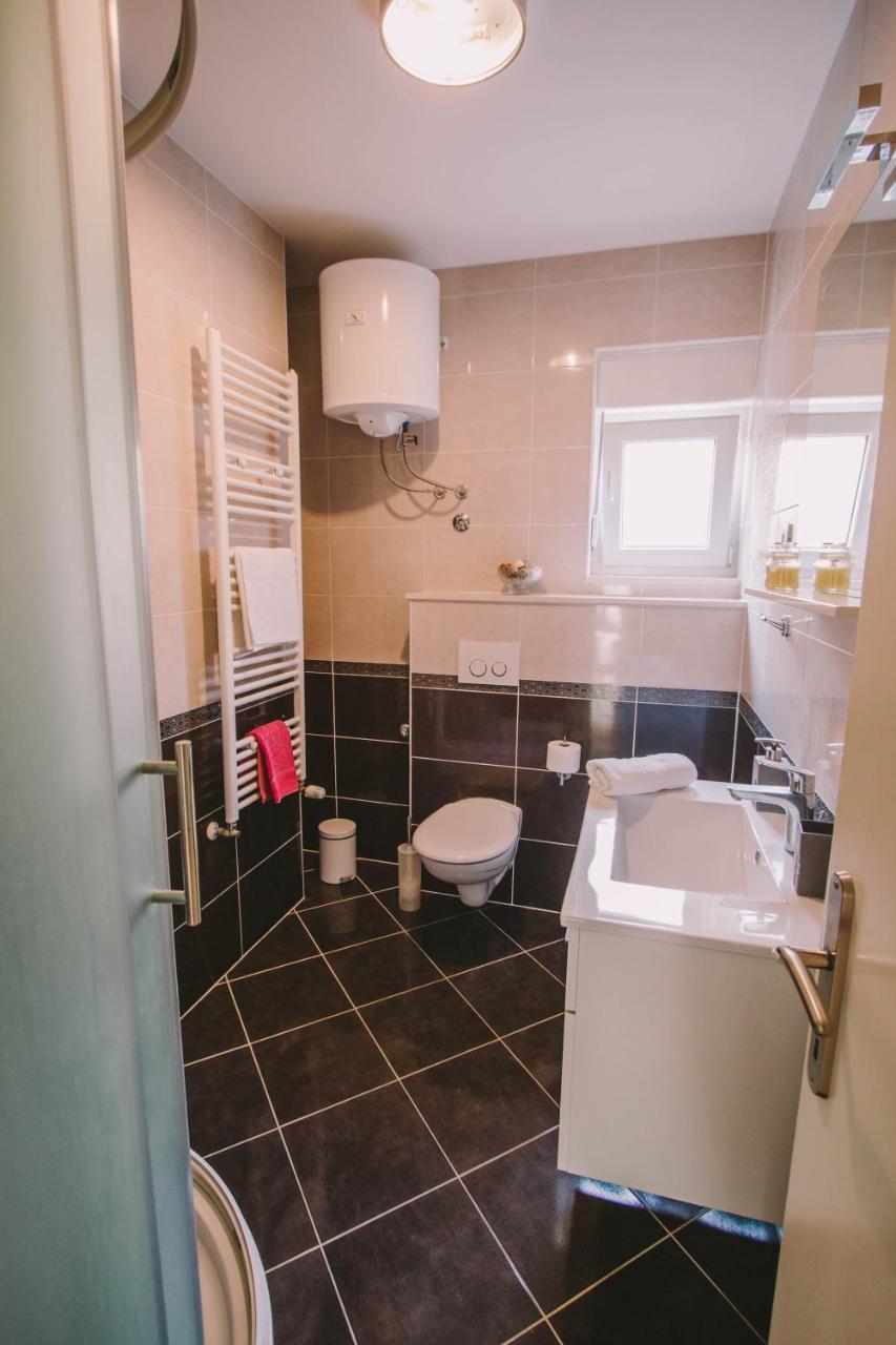 פודסטראנה Apartments Jasna מראה חיצוני תמונה